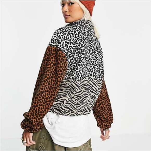Vans Cropped Animal Print Fleece Jacket - Picture 2 of 7